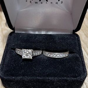 Wedding band 1/2 carat engagement ring 7/8 carat.  Like new condition.